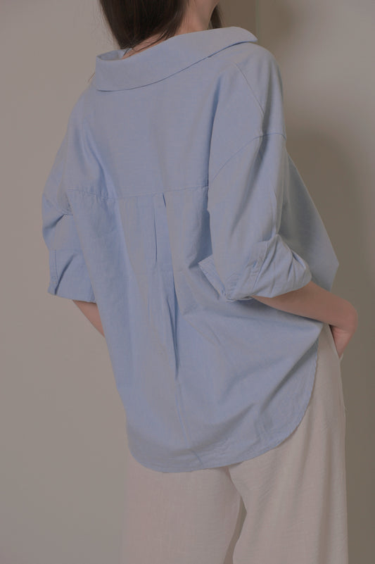 Camisa celeste oversize