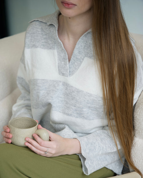 Abrigo gris a rayas old money